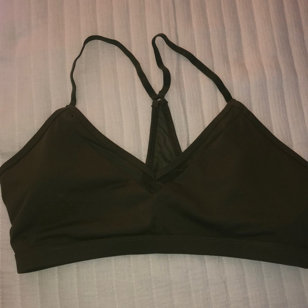Demi collection at fabletics sport bra